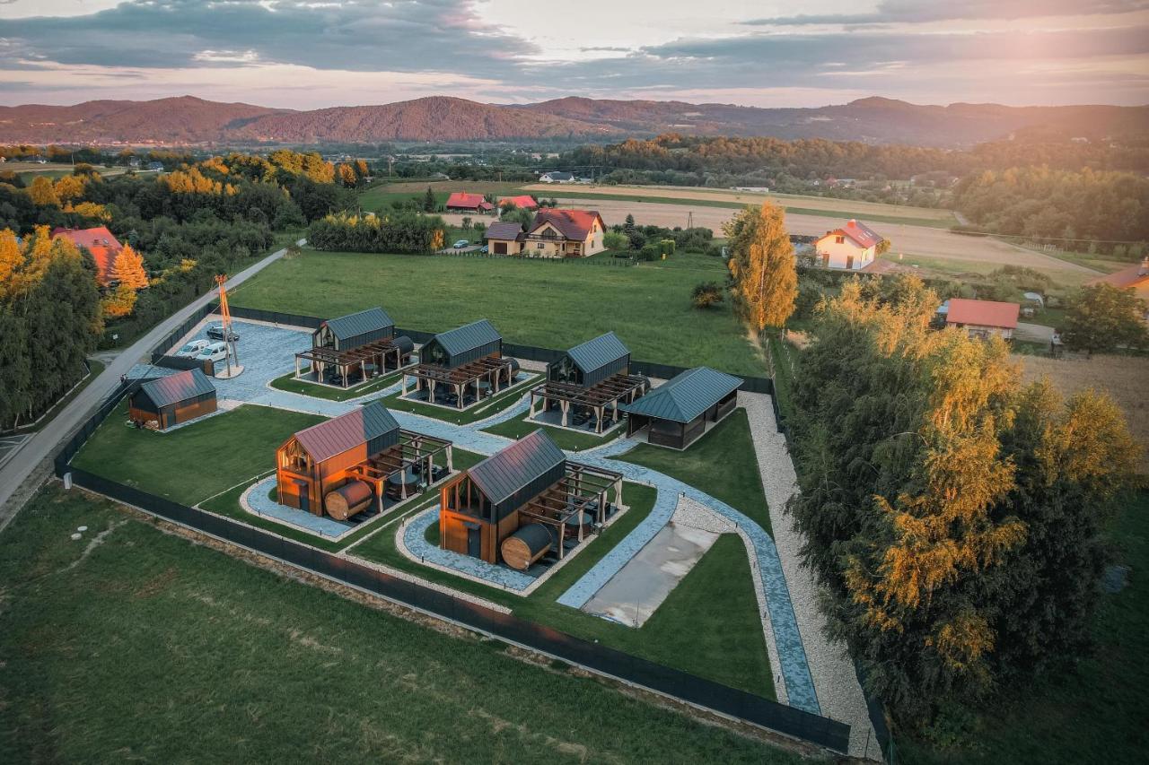 Village Resort Sauna & Jacuzzi & Netflix Tworkowa Экстерьер фото